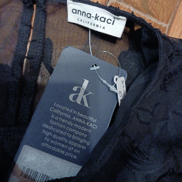 anna-kaci Black Gauzy Floral Blouse New NWT Ladies Small Gothic Noir Lolita - Picture 3 of 4